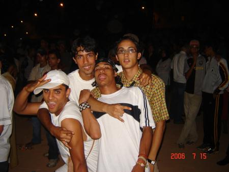 groupe de rap marocofrancospanich(wlad derb le3fou)